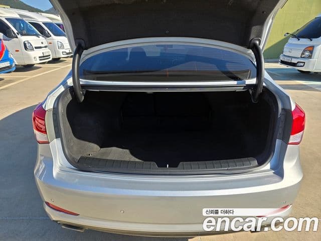 Hyundai i40 살룬 Modern, 2012 9