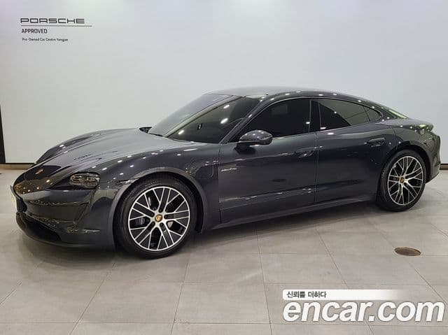 Porsche 타이칸 базовый, 2023 1
