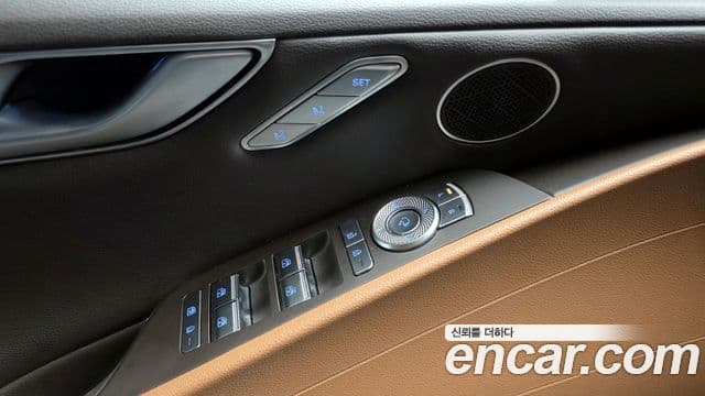 Genesis G80 (RG3) бензин 2.5 турбо 2WD, 2022 14