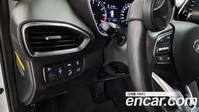 Hyundai Santa Fe TM Exclusive, 2020 14