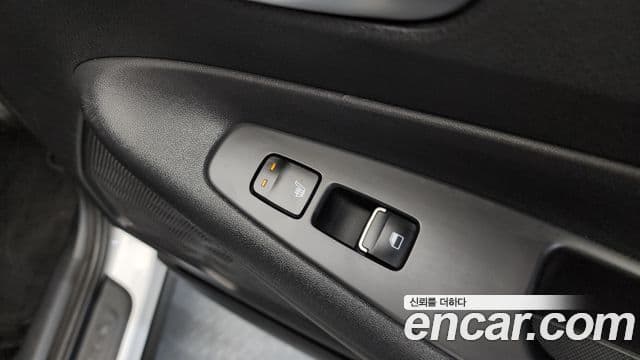 Hyundai Santa Fe TM Exclusive, 2020 19