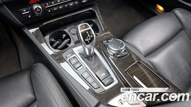 BMW 5시리즈 (F10) 528i xDrive Luxury Plus, 2016 9