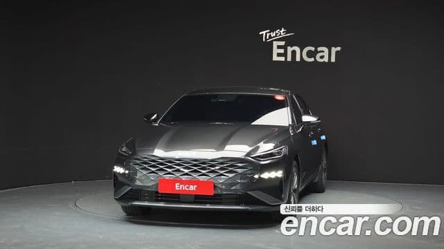 Kia K8 гибрид Signature, 2023 3