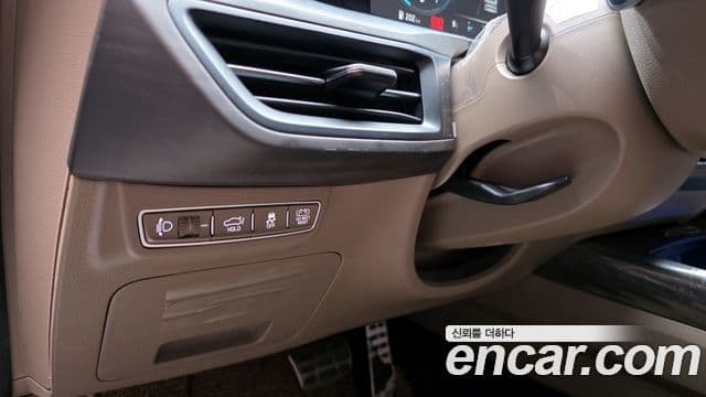 Kia K8 гибрид Signature, 2023 15