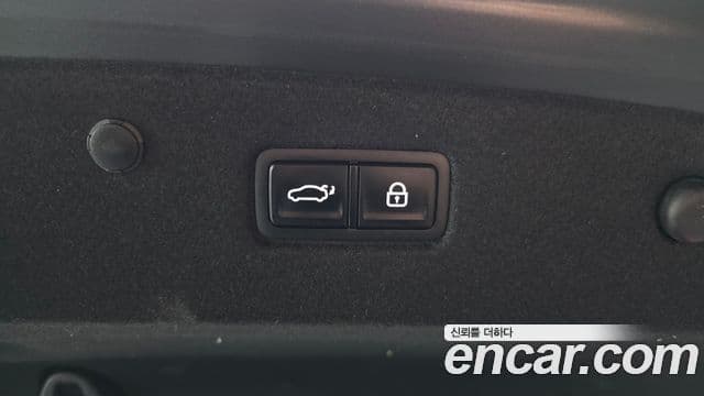 Kia K8 гибрид Signature, 2023 20