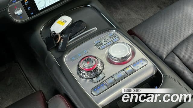 Genesis G90 (RS4) бензин 3.5 турбо AWD, 2022 9