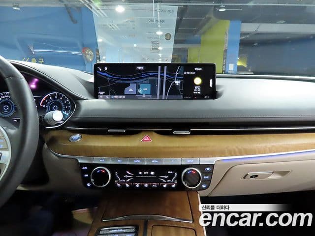 Genesis G80 (RG3) бензин 3.5 турбо AWD, 2021 11