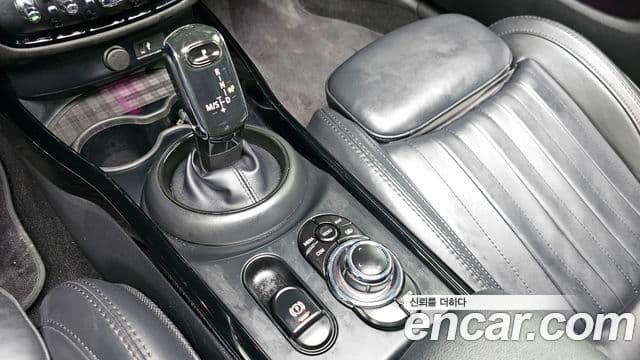 Mini Cooper S 클럽맨 2세대, 2023 9