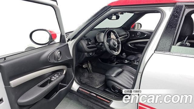 Mini Cooper S 클럽맨 2세대, 2023 10