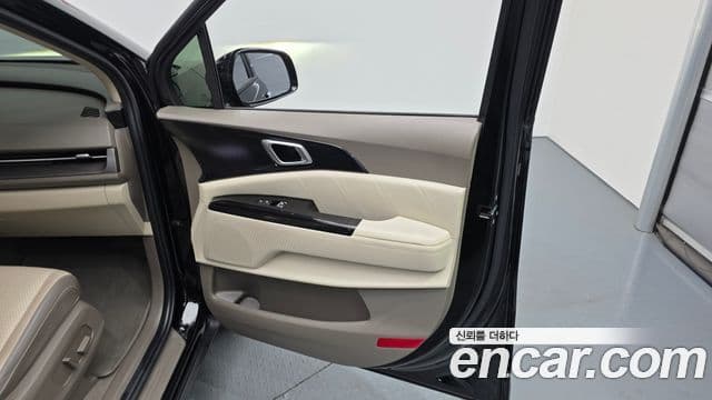Kia Carnival 4세대 Signature, 2022 12