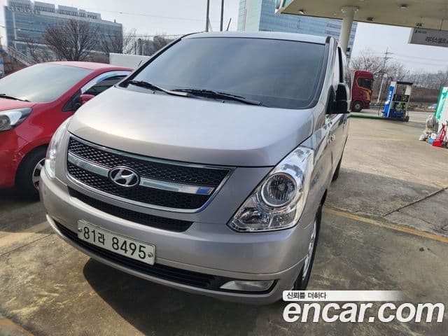 Hyundai Grand Starex CVX Luxury, 2015 1
