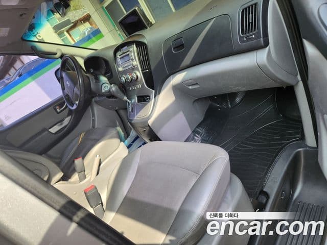Hyundai Grand Starex CVX Luxury, 2015 12