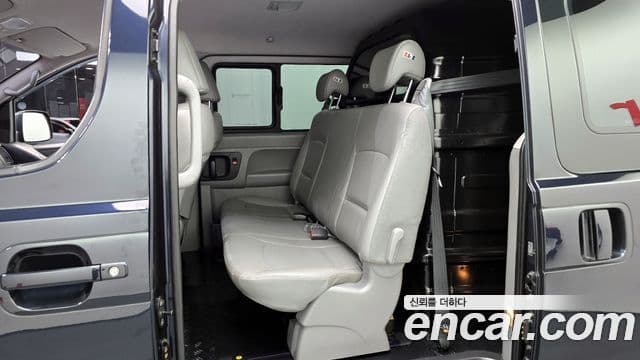 Hyundai The / новый New Grand Starex Modern, 2019 12