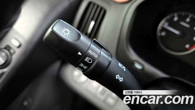 Hyundai The / новый New Grand Starex Modern, 2019 18