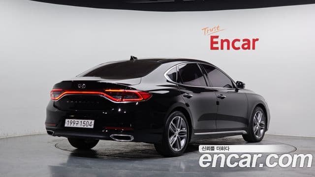 Hyundai Grandeur IG 3.0 LPi Exclusive (арендный автомобиль), 2018 2