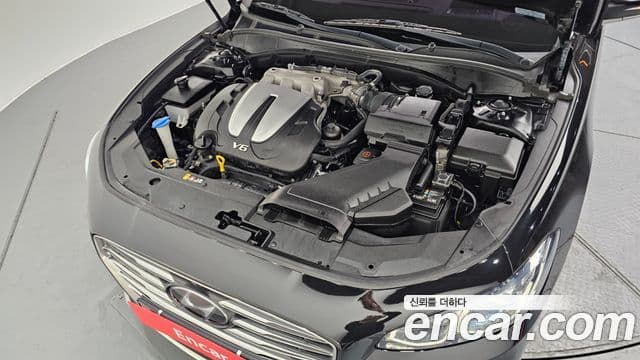 Hyundai Grandeur IG 3.0 LPi Exclusive (арендный автомобиль), 2018 6