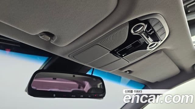 Hyundai Grandeur IG 3.0 LPi Exclusive (арендный автомобиль), 2018 17