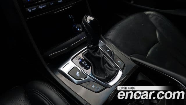 Hyundai Grandeur HG Premium, 2017 9