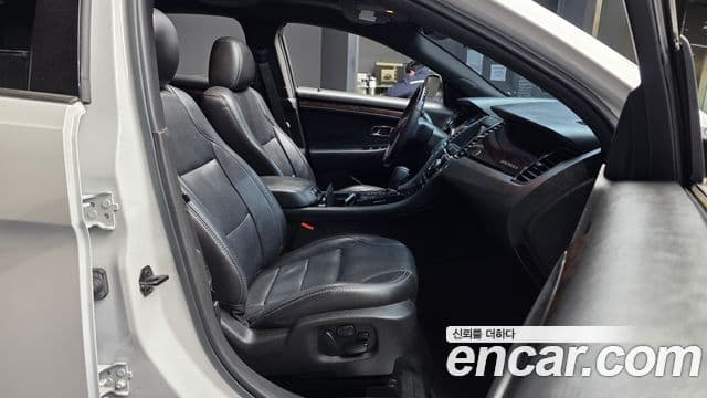 Ford New 토러스 6세대, 2017 11