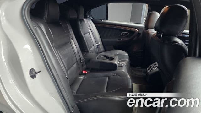 Ford New 토러스 6세대, 2017 12