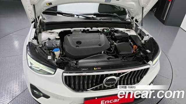 Volvo XC40 B4 Ultimate Bright, 2023 6