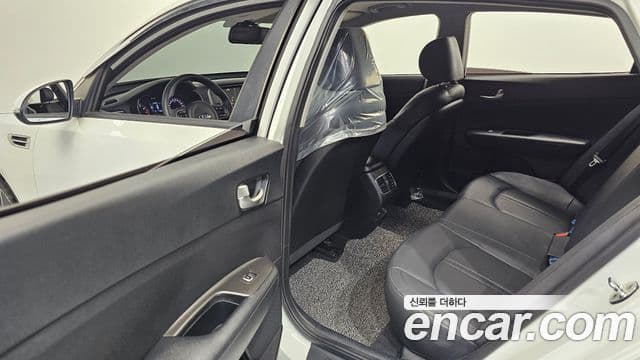 Kia K5 2세대 Style Edition, 2018 11