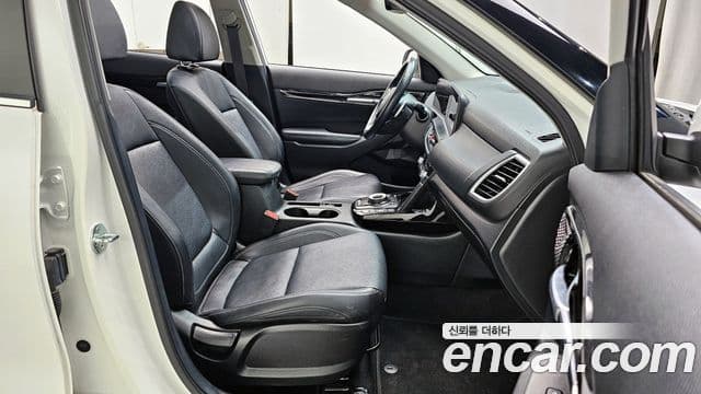 Kia The / новый New Seltos Signature, 2023 11