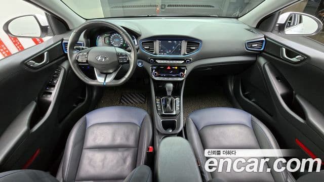 Hyundai Ioniq гибрид, 2018 7