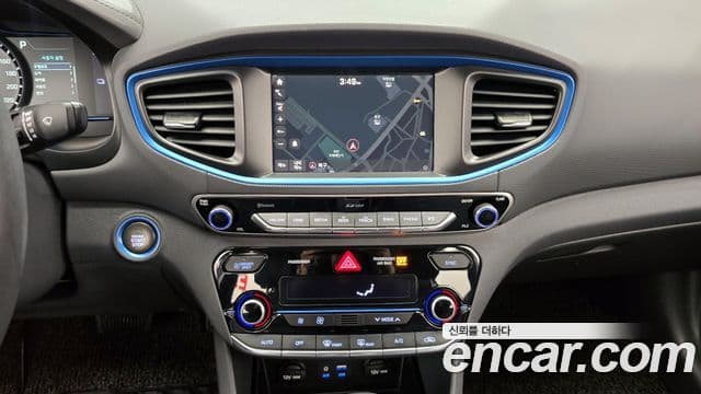 Hyundai Ioniq гибрид, 2018 17