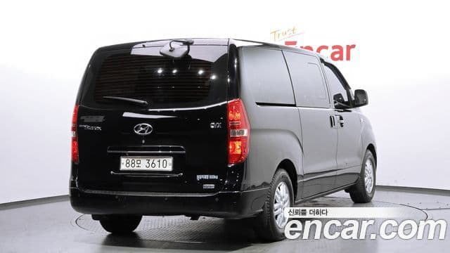 Hyundai Grand Starex CVX Premium, 2012 2