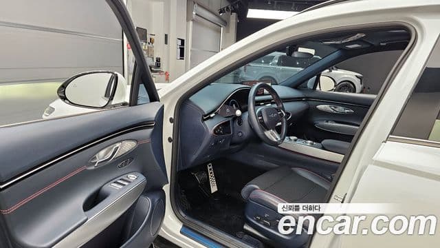 Genesis GV70, 2023 10