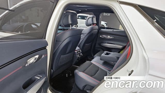 Genesis GV70, 2023 11