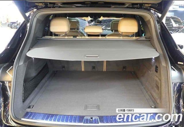 Porsche Cayenne (PO536) 3.0 E-гибрид, 2021 9