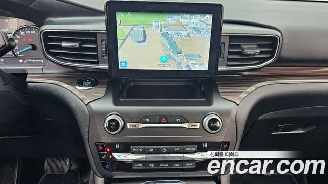 Ford Explorer 6세대 2.3 Limited 4WD, 2020 16