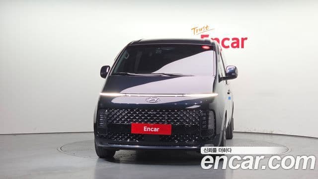 Hyundai Staria Inspiration, 2024 3