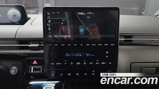 Hyundai Staria Inspiration, 2024 17