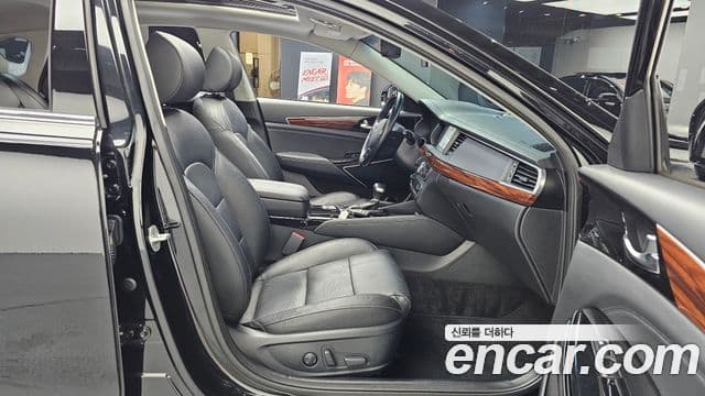 Kia All New K7 Noblesse, 2016 12