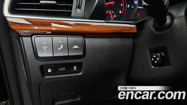 Kia All New K7 Noblesse, 2016 14