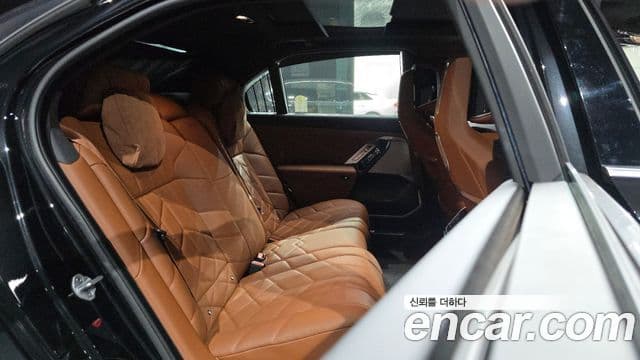 BMW 7시리즈 (G70) 740i xDrive M Sport, 2025 12