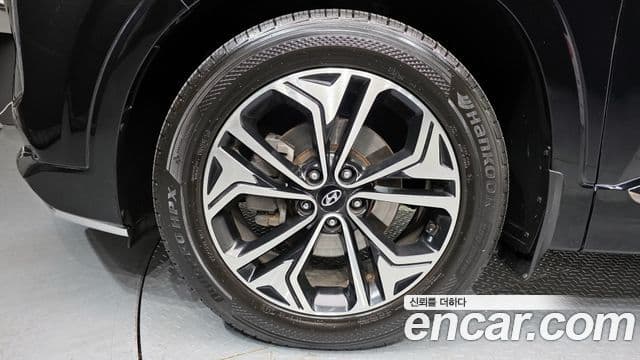 Hyundai Santa Fe TM Prestige, 2019 все фото
