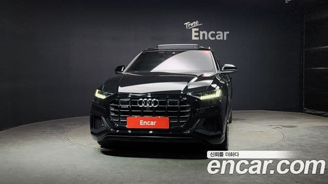 Audi Q8 (4M) Premium, 2023 3