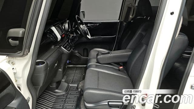 Honda N-BOX 0.6 турбо 2WD, 2016 10