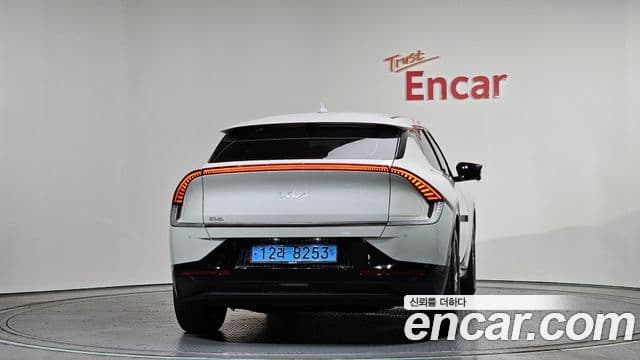 Kia EV6 Earth, 2023 4
