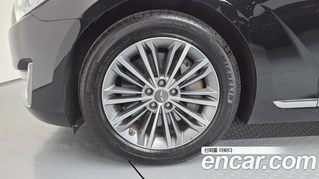 Genesis EQ900 Premium Luxury, 2016 все фото