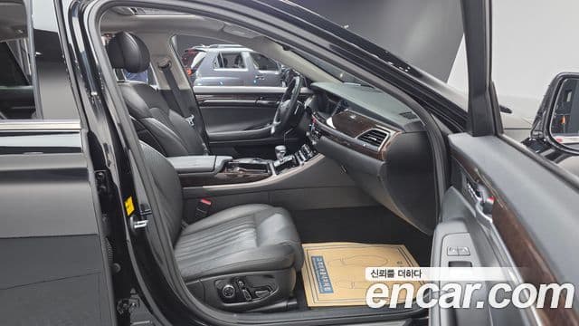 Genesis EQ900 Premium Luxury, 2016 10