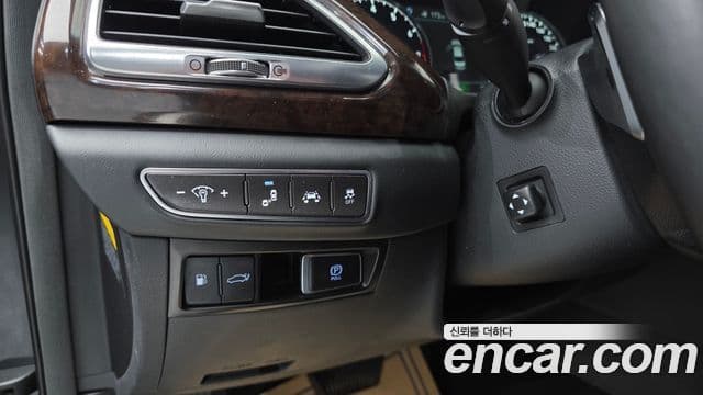 Genesis EQ900 Premium Luxury, 2016 17