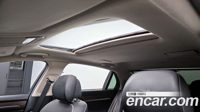 Genesis G90 Premium Luxury, 2021 18