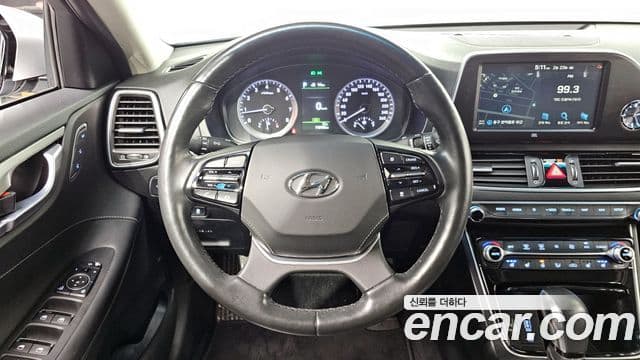 Hyundai Grandeur IG 3.3 Celebrity, 2019 13