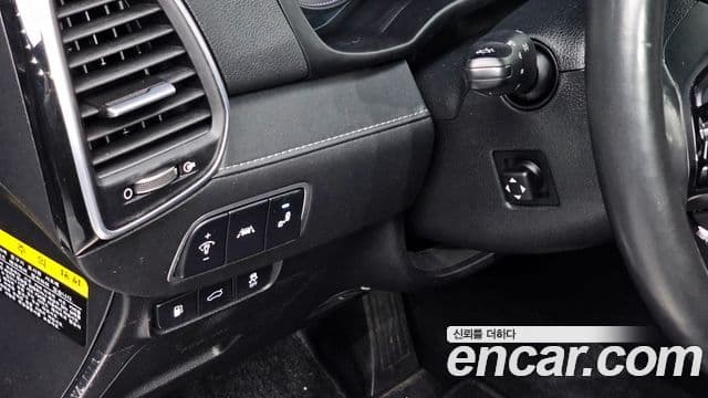 Hyundai Grandeur IG 3.3 Celebrity, 2019 14