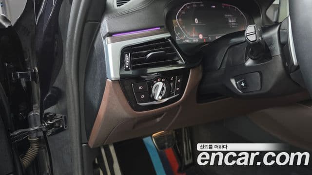 BMW 5시리즈 (G30) 520d M Sport Plus, 2020 14